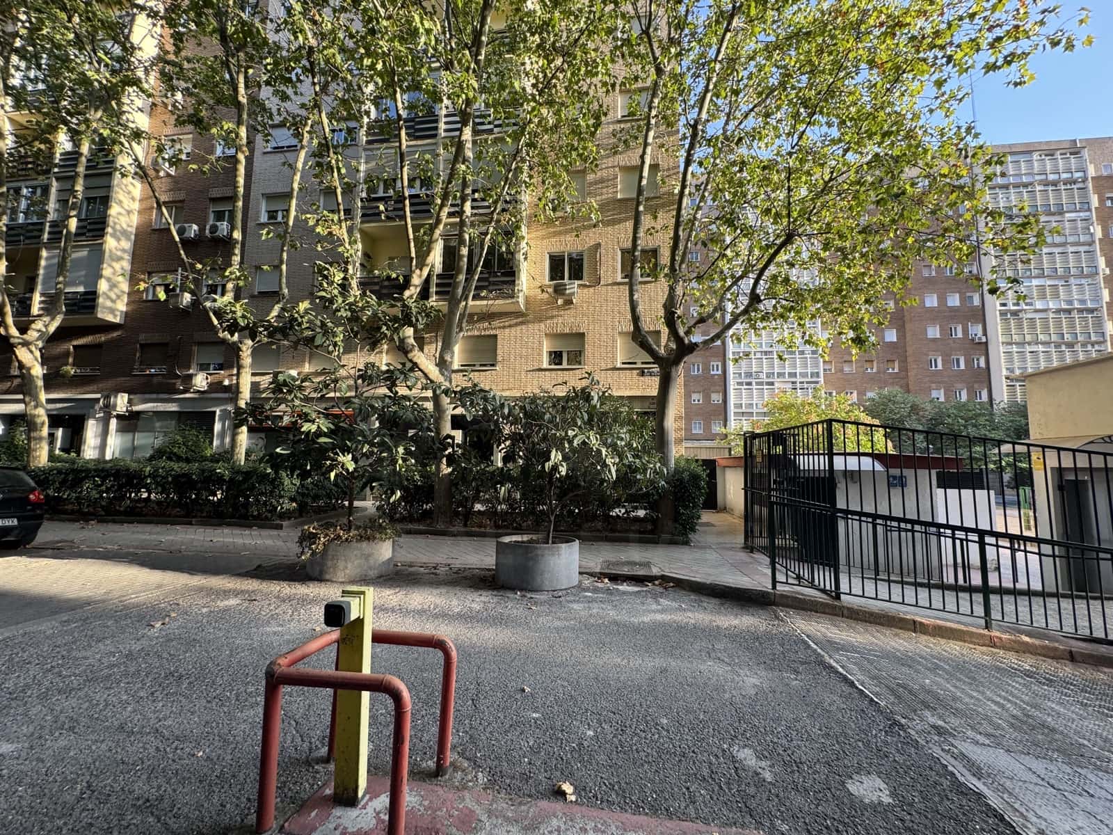 Garage te koop in Madrid stad - € 27.890 (Ref: 10021641)