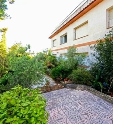 8 bedroom Townhouse for sale in Subirats with garage - € 890,000 (Ref: 10021645)