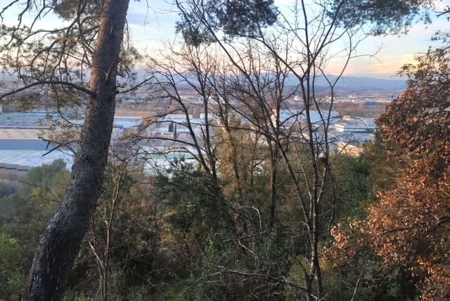 Terreno Não Urbanizado para venda em Martorelles - 295 000 € (Ref: 10021651)