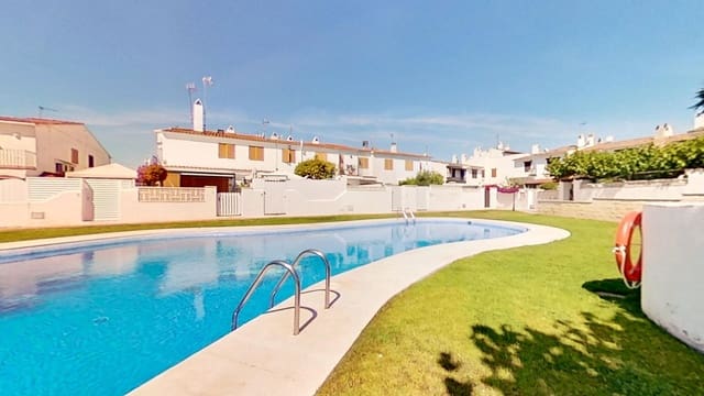 Adosado de 3 habitaciones en Creixell en venta con piscina - 230.000 € (Ref: 10021656)