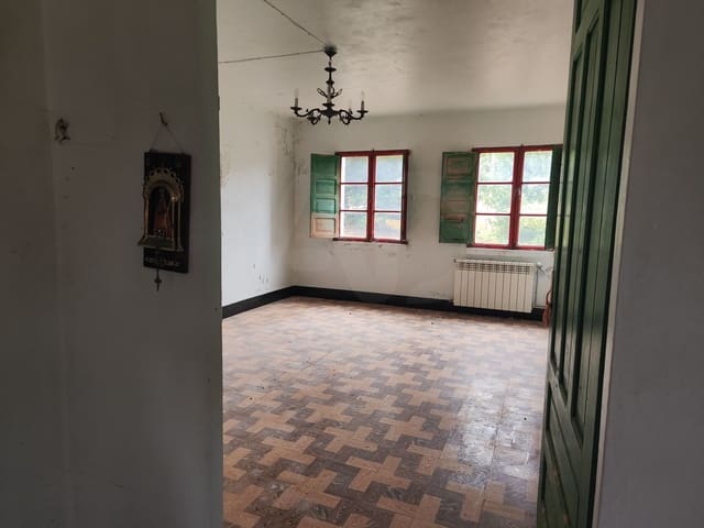 4 chambre Finca/Maison de Campagne à vendre à Valdoviño avec garage - 175 000 € (Ref: 10021861)