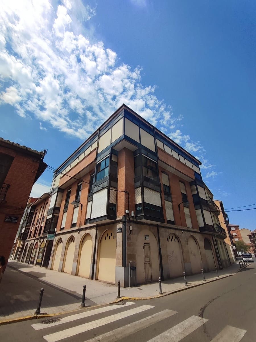 3 makuuhuone Huoneisto myytävänä paikassa Astorga - 173 000 € (Ref: 10021862)
