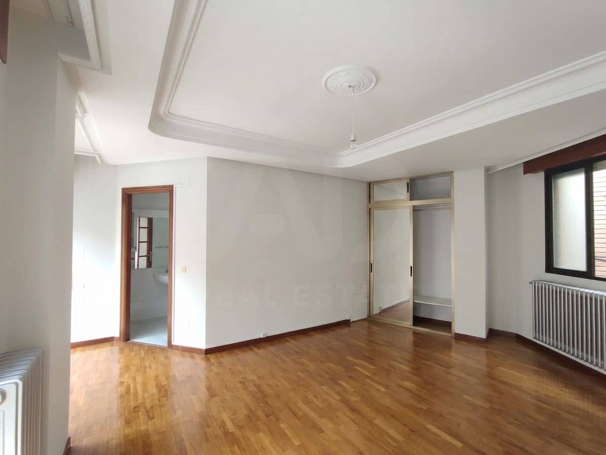 3 makuuhuone Huoneisto myytävänä paikassa Astorga - 173 000 € (Ref: 10021862)