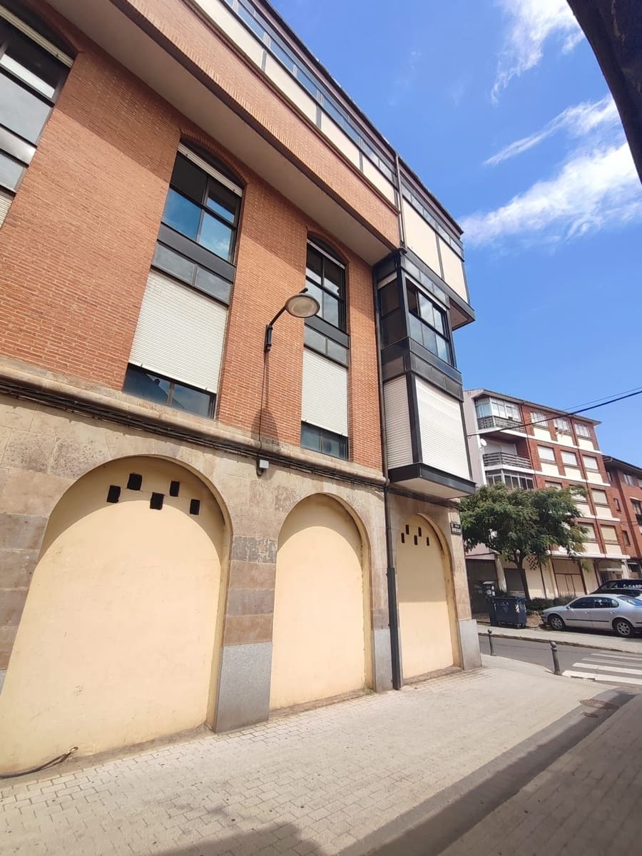 3 makuuhuone Huoneisto myytävänä paikassa Astorga - 173 000 € (Ref: 10021862)