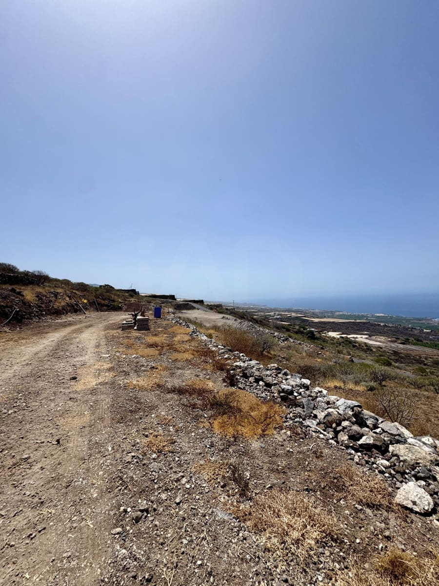 Undeveloped Land for sale in Guia de Isora - € 65,000 (Ref: 10021864)