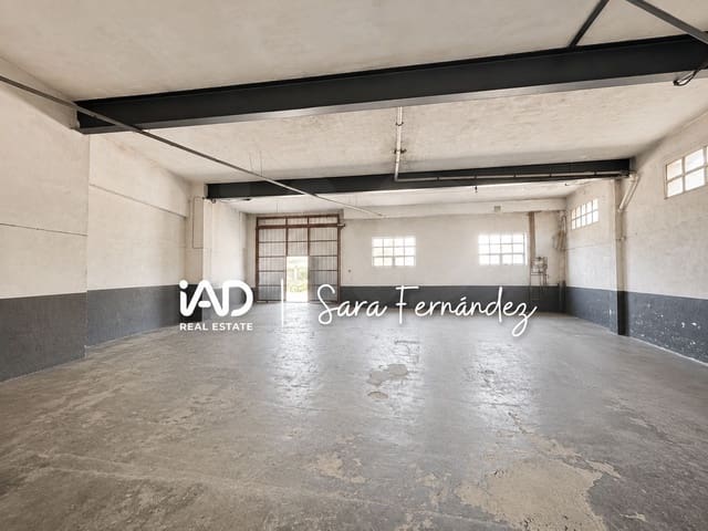 Commerciale in vendita in Puebla de Sanabria - 325.000 € (Rif: 10021865)