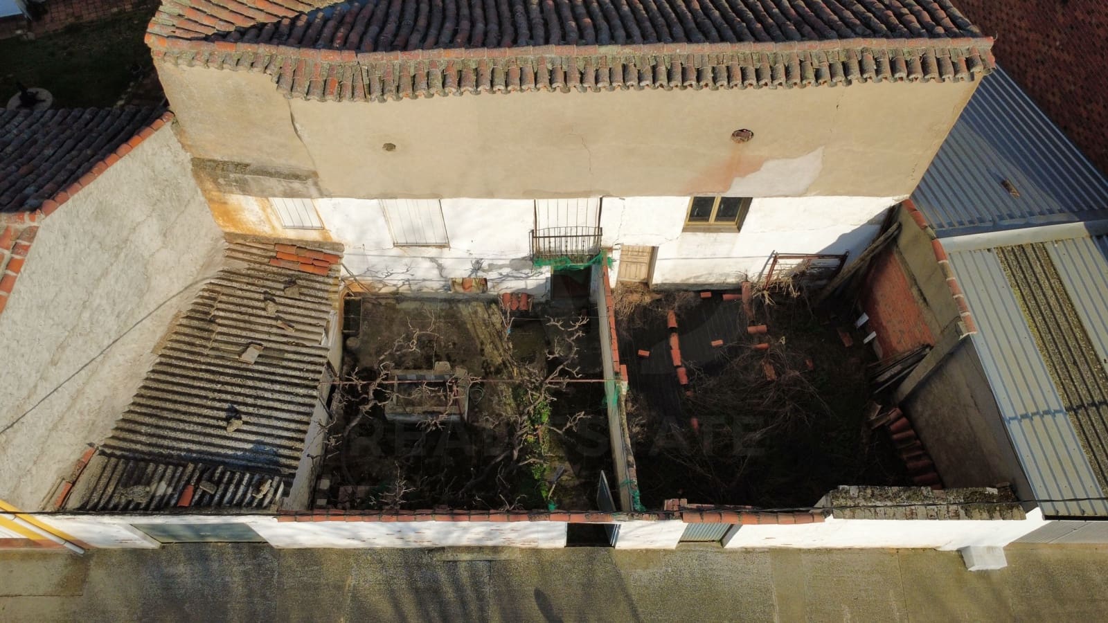 5 Zimmer Haus zu verkaufen in Villamanan mit Garage - 69.000 € (Ref: 10021869)