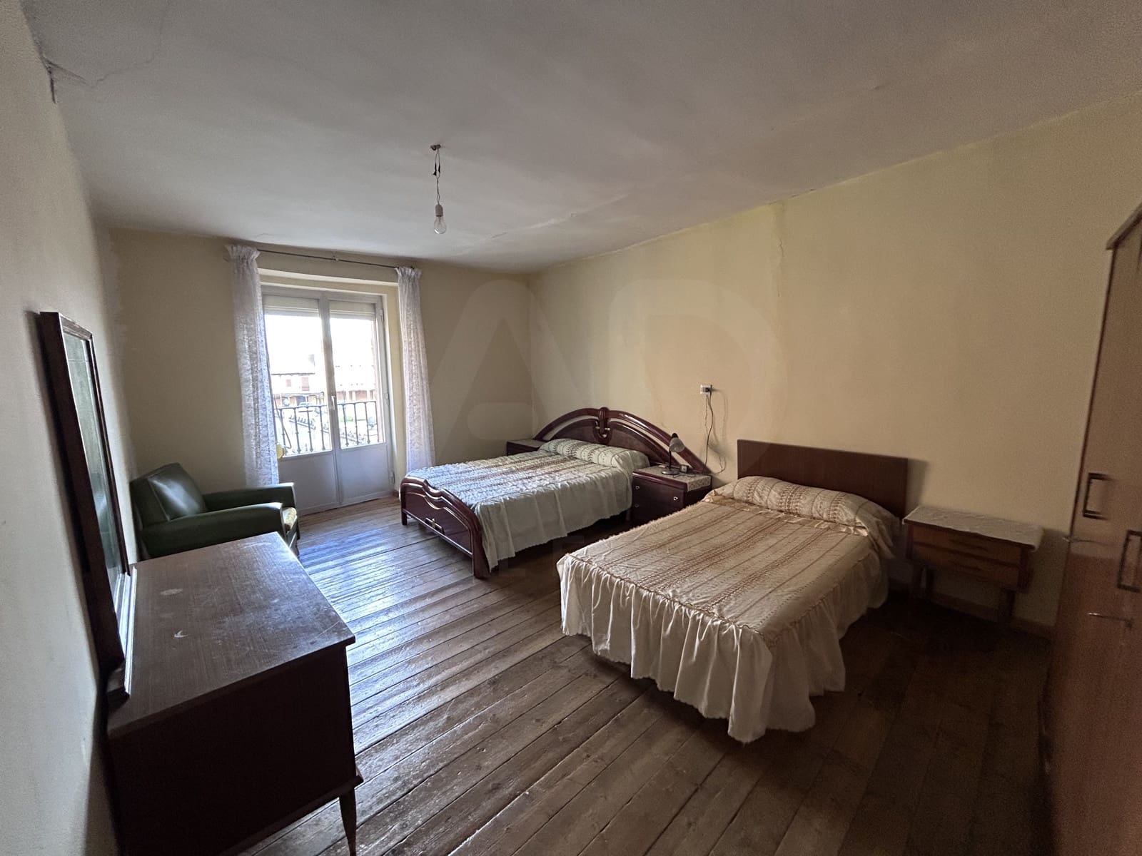 5 Zimmer Haus zu verkaufen in Villamanan mit Garage - 69.000 € (Ref: 10021869)