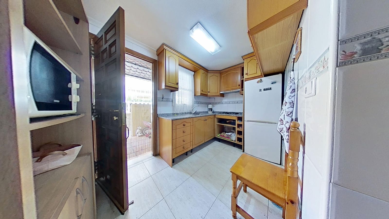 4 sypialnia Dom szeregowy na sprzedaż w Santa Pola z basenem - 265 000 € (Ref: 10022535)