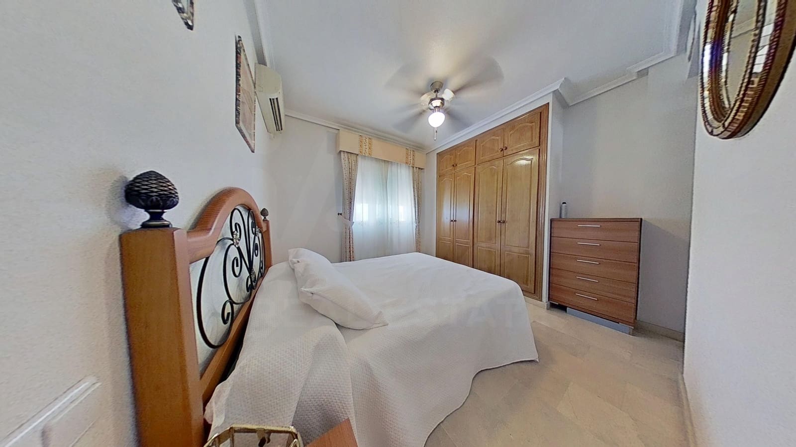 4 sypialnia Dom szeregowy na sprzedaż w Santa Pola z basenem - 265 000 € (Ref: 10022535)
