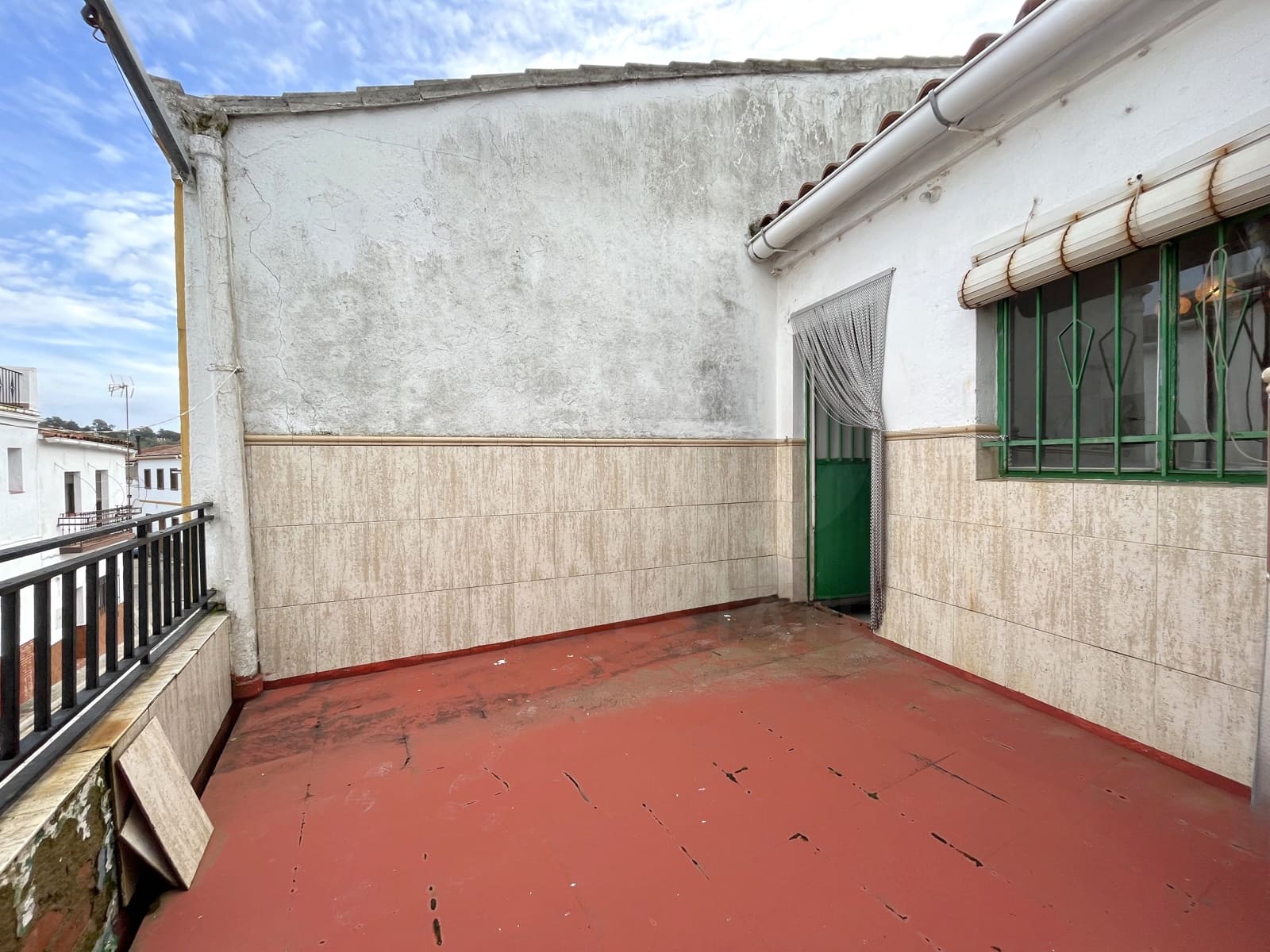 3 slaapkamer Rijtjeshuis te koop in Cortegana - € 55.000 (Ref: 10023288)