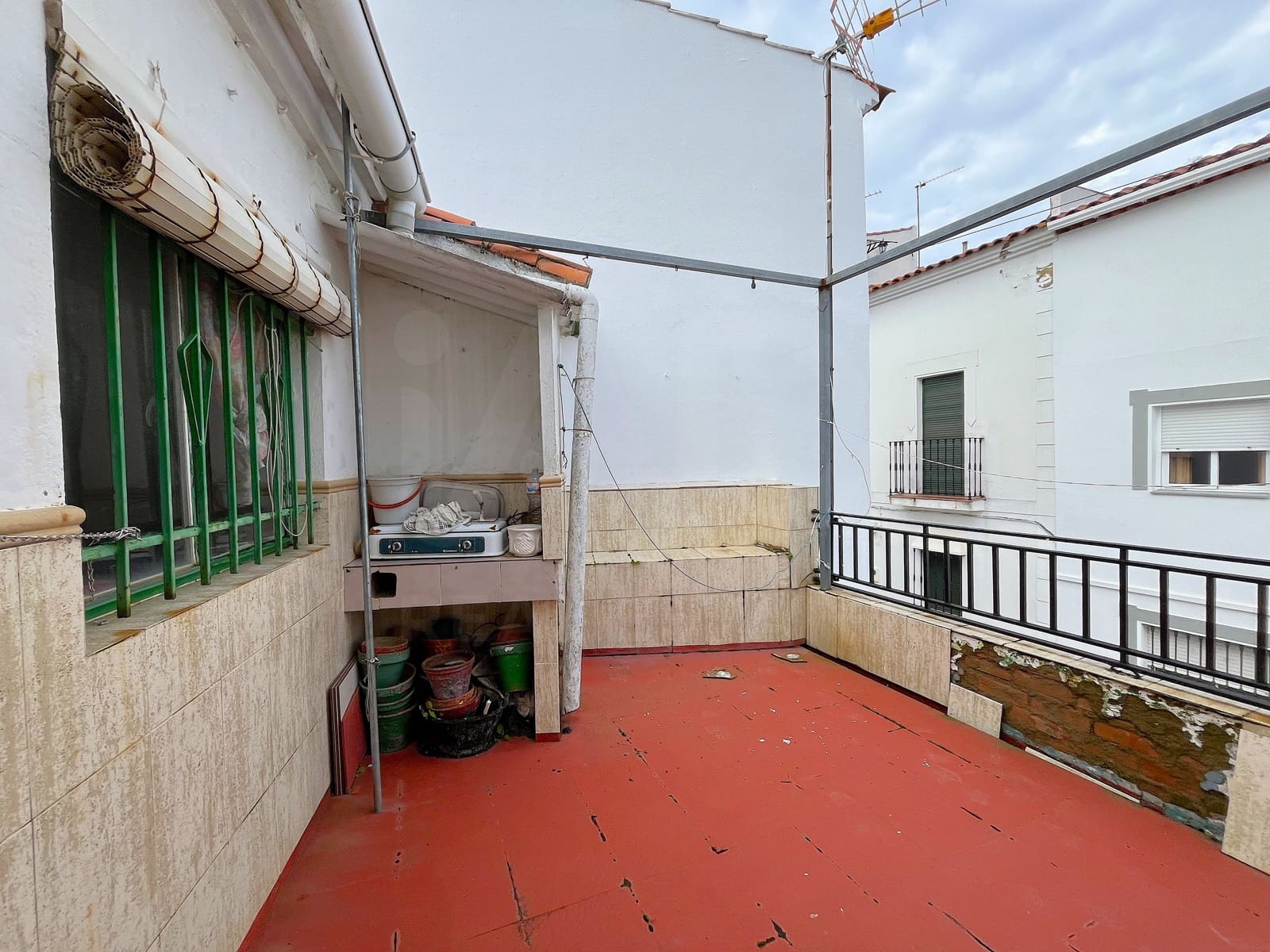 3 slaapkamer Rijtjeshuis te koop in Cortegana - € 55.000 (Ref: 10023288)