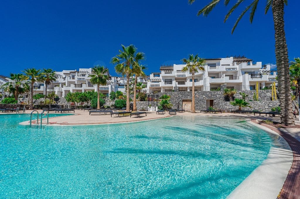 1 bedroom Apartment for sale in Guia de Isora with garage - € 535,000 (Ref: 10023290)