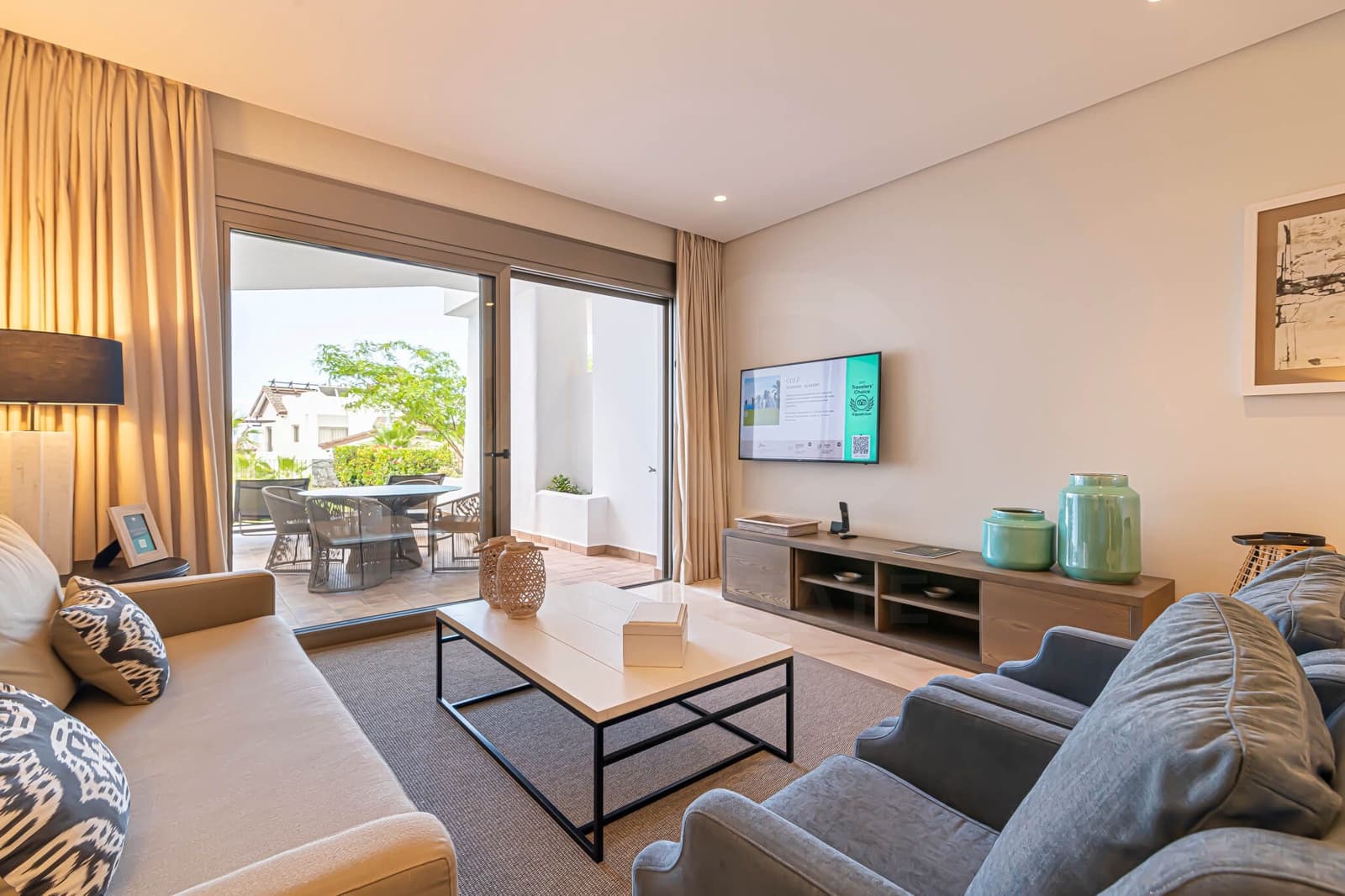 1 bedroom Apartment for sale in Guia de Isora with garage - € 535,000 (Ref: 10023290)