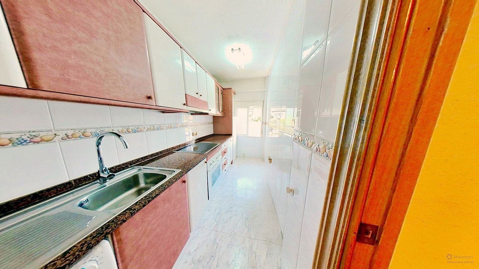 3 makuuhuone Huoneisto myytävänä paikassa Alicante kaupunki - 156 000 € (Ref: 10023292)