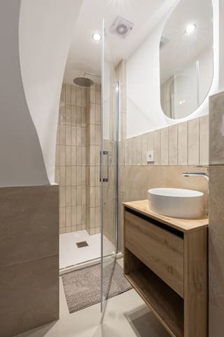 3 Zimmer Apartment zu verkaufen in El Raval, Barcelona Stadt - 460.000 € (Ref: 10023293)