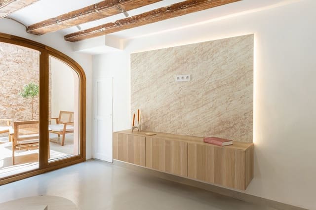 3 Zimmer Apartment zu verkaufen in El Raval, Barcelona Stadt - 460.000 € (Ref: 10023293)