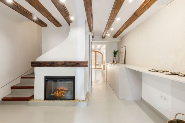 3 Zimmer Apartment zu verkaufen in El Raval, Barcelona Stadt - 460.000 € (Ref: 10023293)