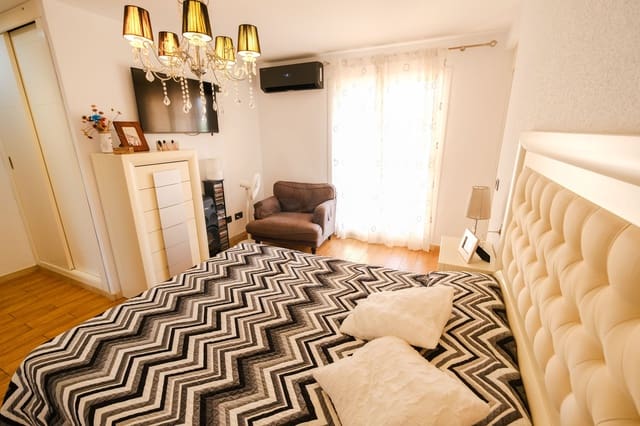 4 chambre Penthouse à vendre à L'Arenal, Palma de Mallorca - 680 000 € (Ref: 10023294)