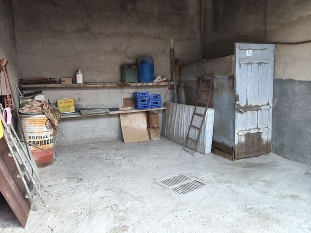 Gewerbe zu verkaufen in Fontiveros - 199.900 € (Ref: 10023295)