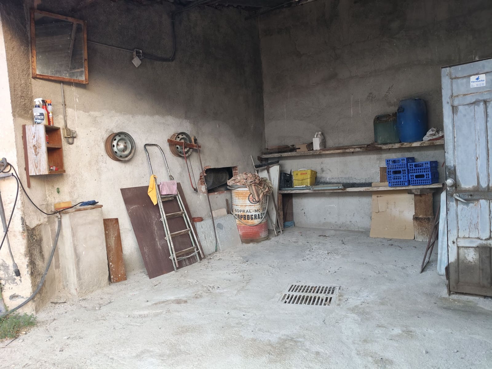 Kommersiell till salu i Fontiveros - 199 900 € (Ref: 10023295)
