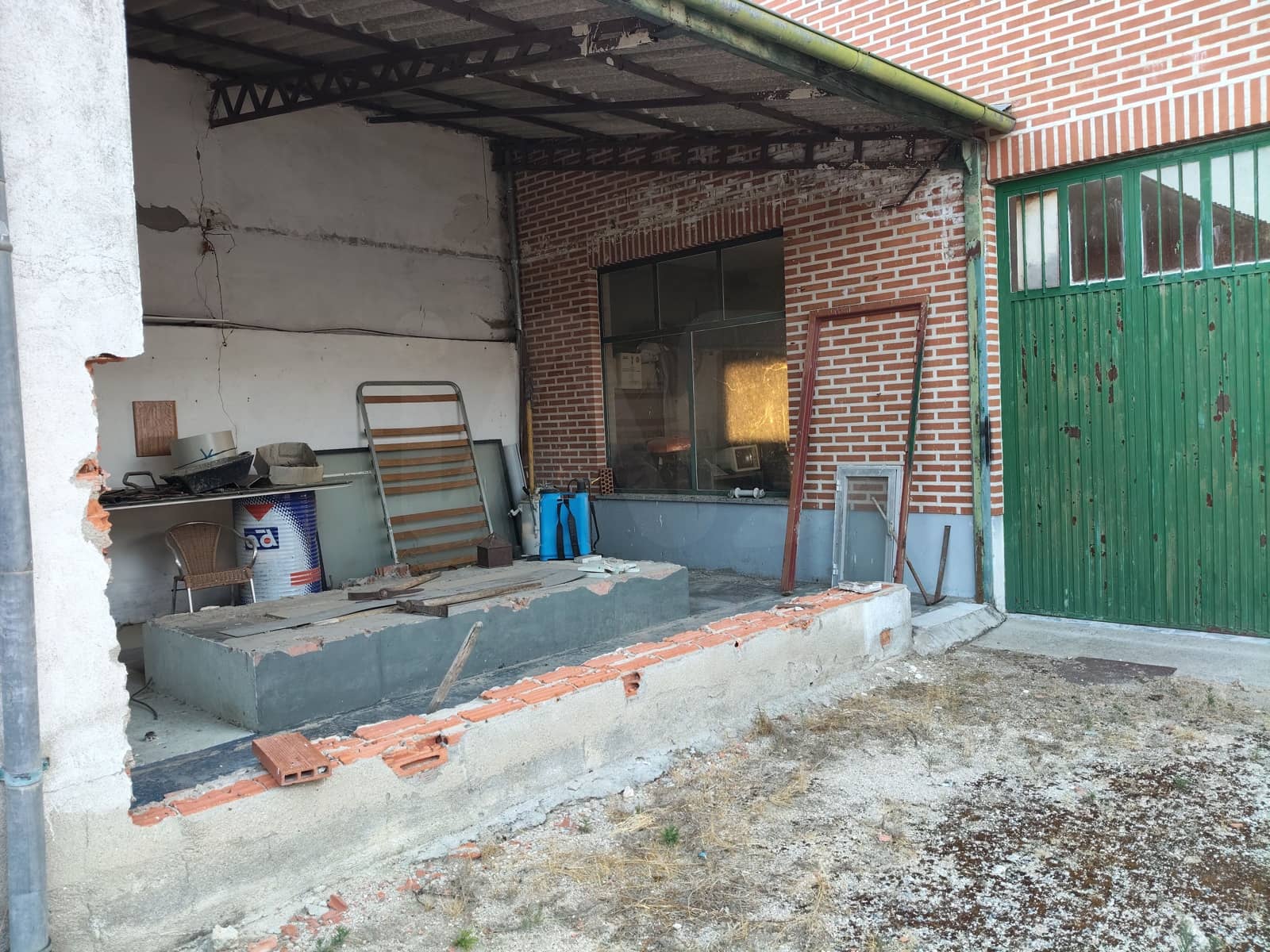 Kommersiell till salu i Fontiveros - 199 900 € (Ref: 10023295)