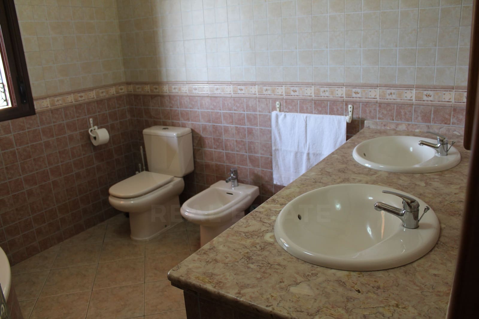 4 chambre Villa/Maison à vendre à Cortes de la Frontera avec piscine - 585 000 € (Ref: 10023297)