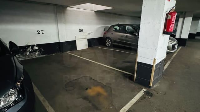 Garage te koop in Casco Histórico de Vallecas, Madrid stad - € 13.210 (Ref: 10023301)