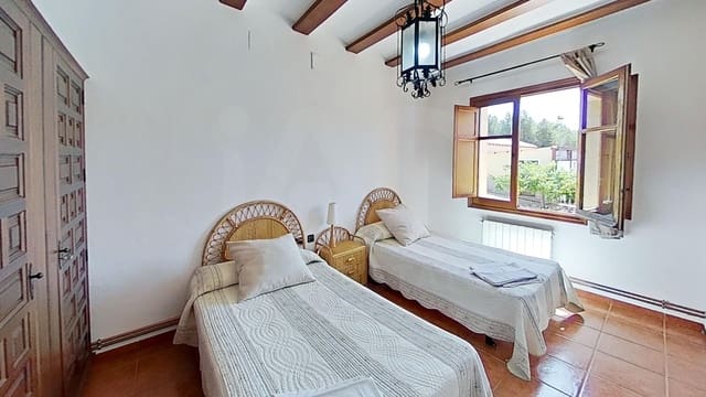 Mark till salu i Balazote - 3 600 000 € (Ref: 10023303)
