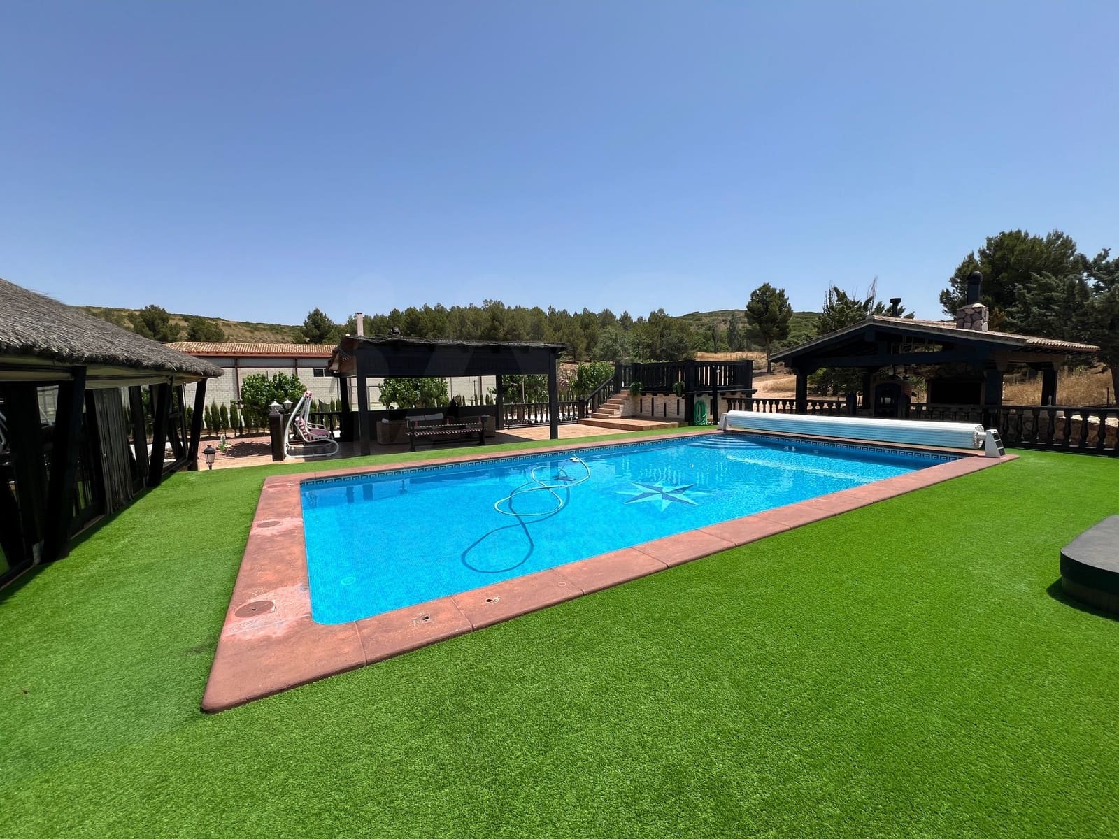 Mark till salu i Balazote - 3 600 000 € (Ref: 10023303)