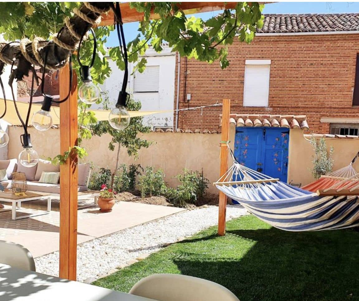 7 slaapkamer Commercieel te koop in Villares de Orbigo - € 299.000 (Ref: 10023305)
