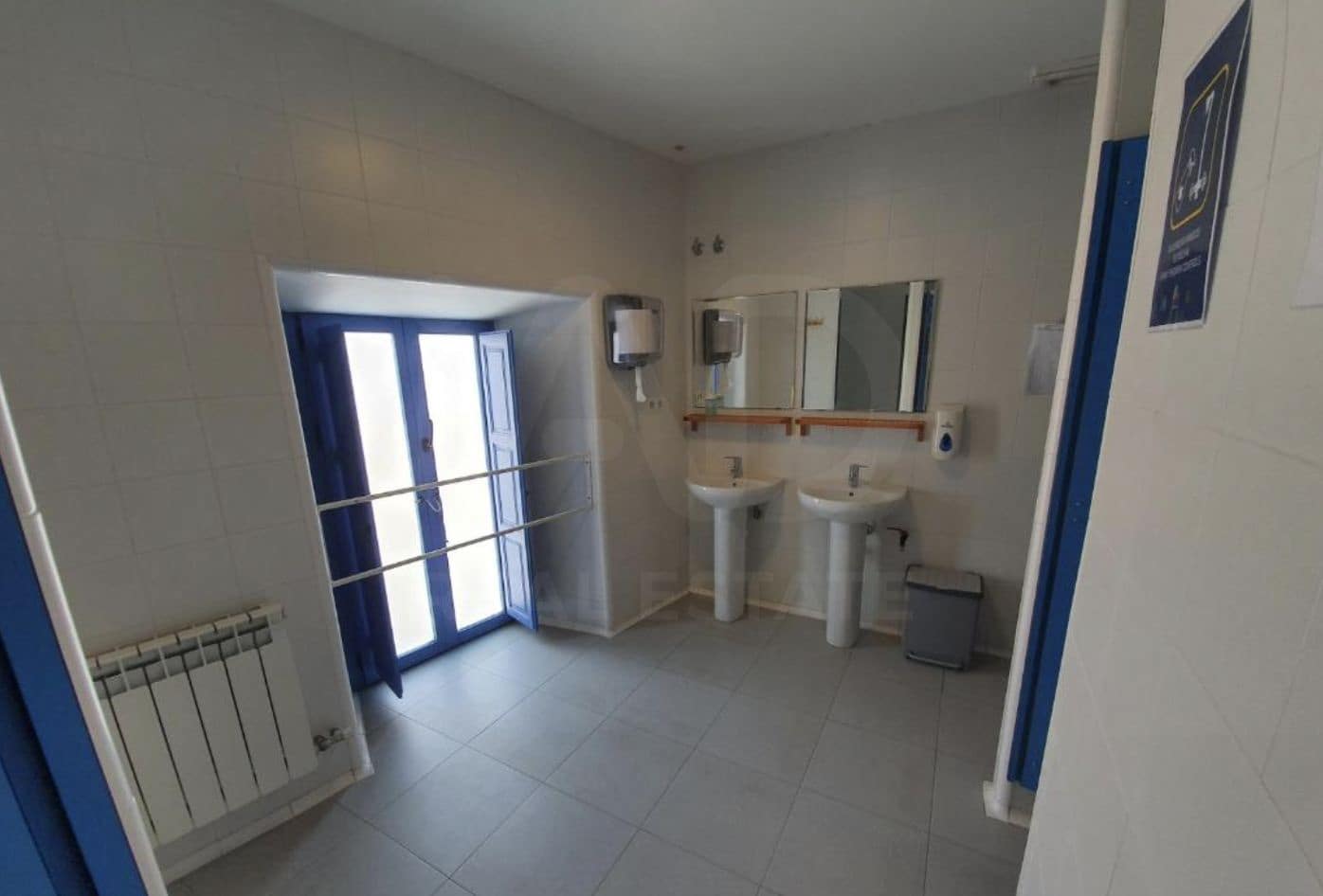 7 slaapkamer Commercieel te koop in Villares de Orbigo - € 299.000 (Ref: 10023305)