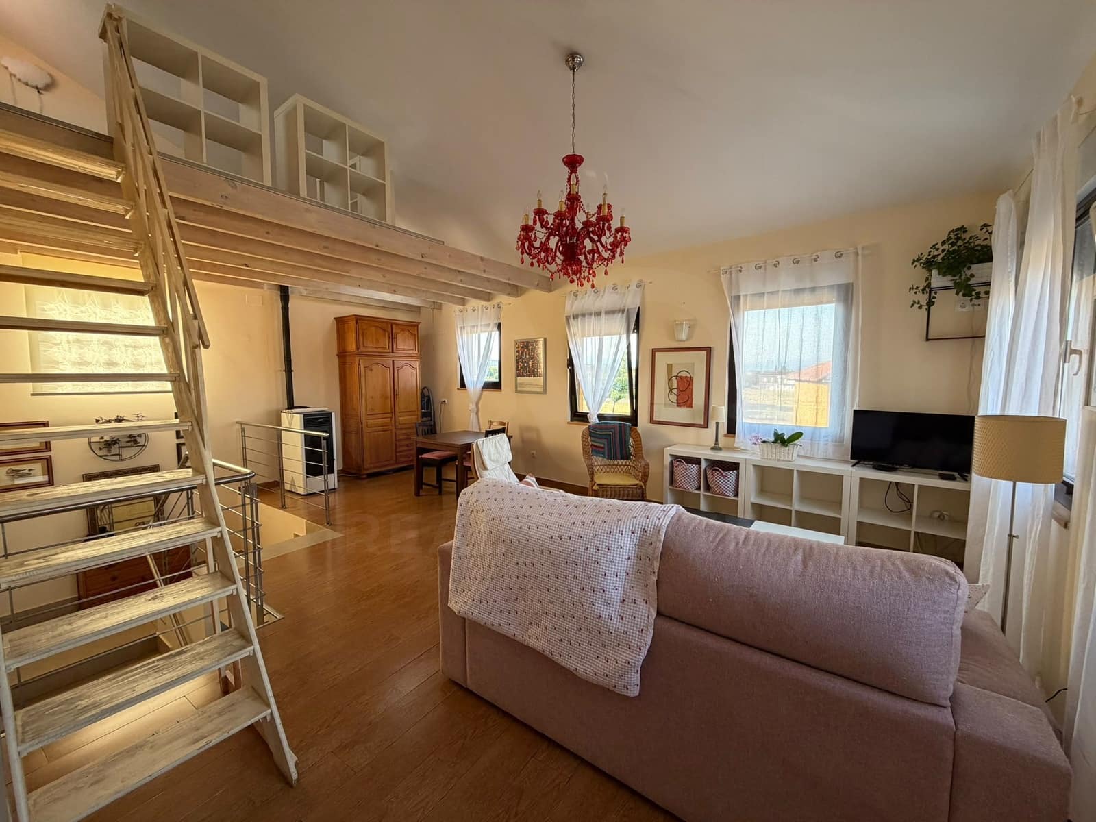 Villa te huur in Leon stad - € 650 (Ref: 10023307)