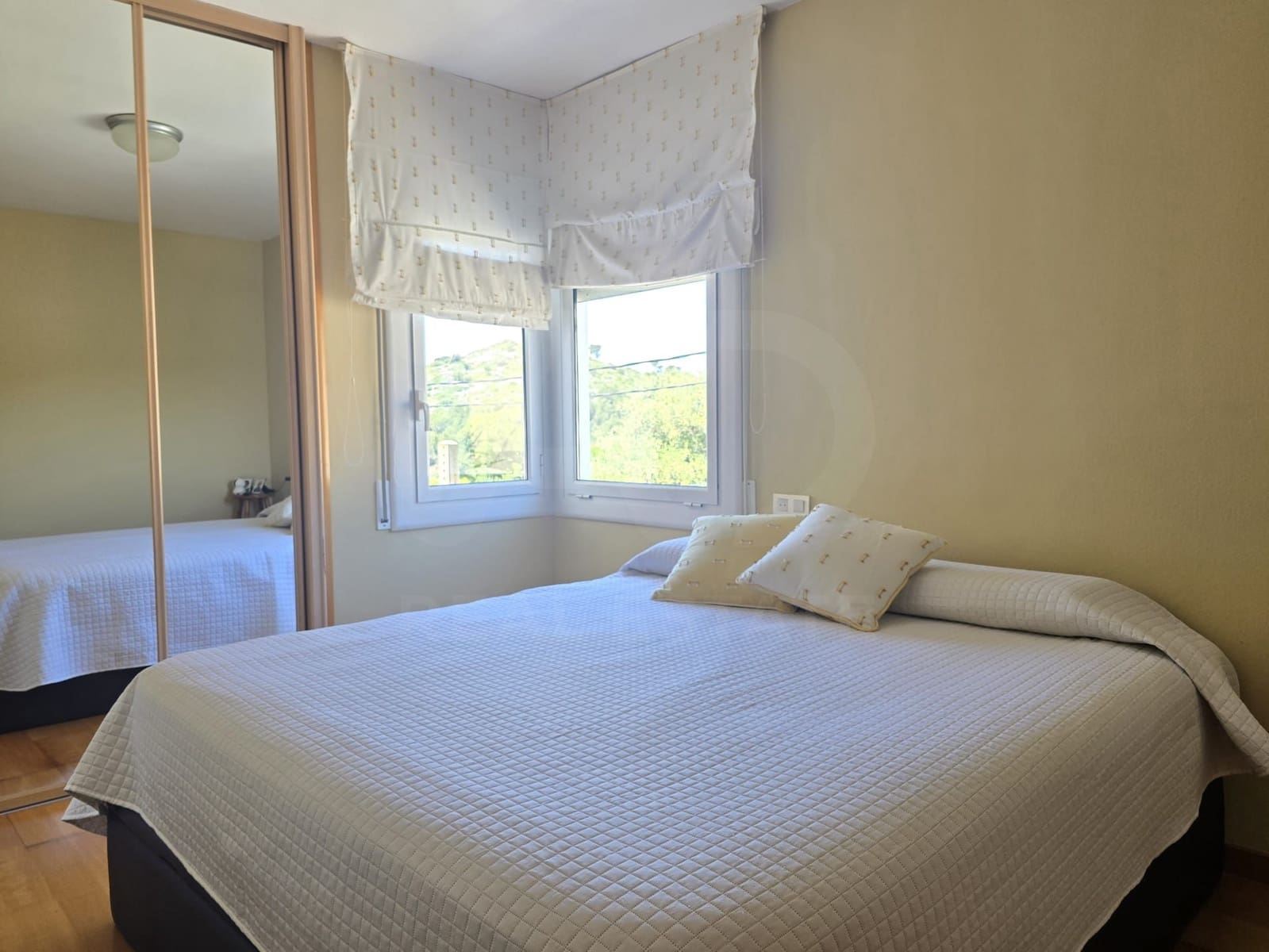 Apartamento de 3 habitaciones en Calafell en alquiler con piscina garaje - 1.028 € (Ref: 10023308)