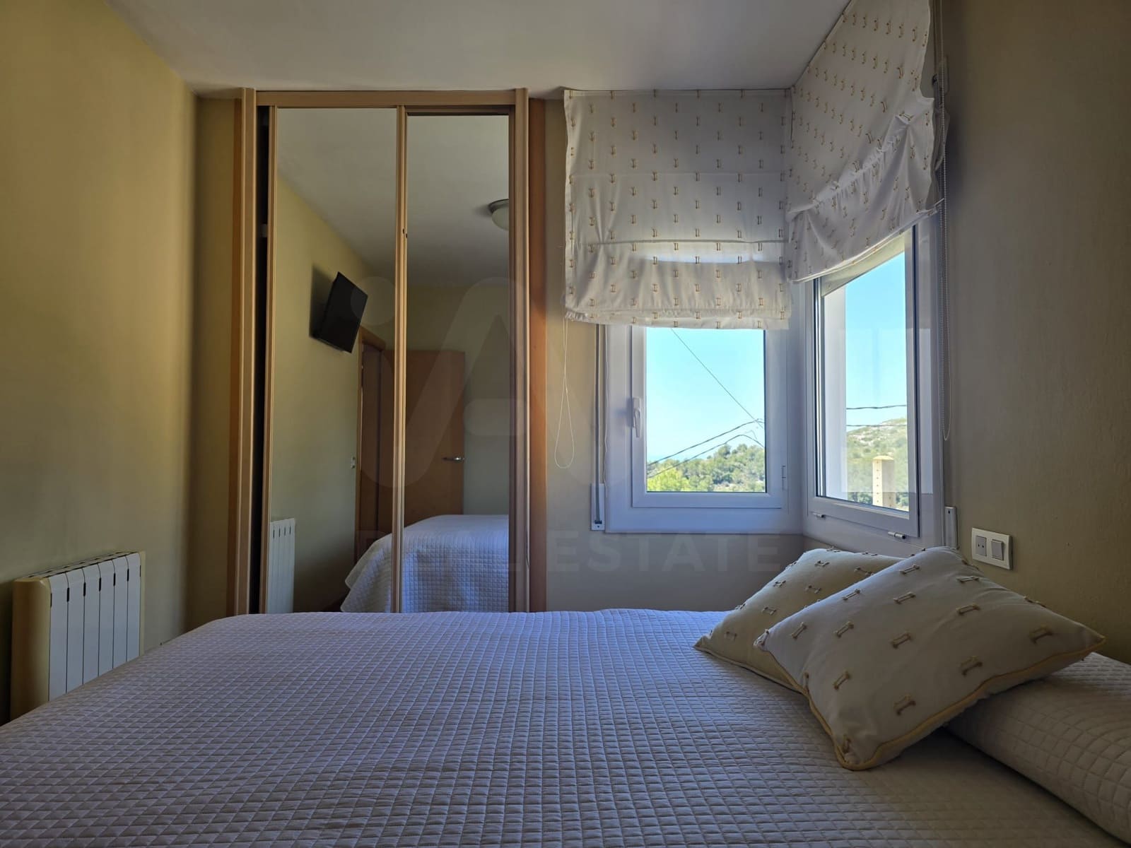 Apartamento de 3 habitaciones en Calafell en alquiler con piscina garaje - 1.028 € (Ref: 10023308)