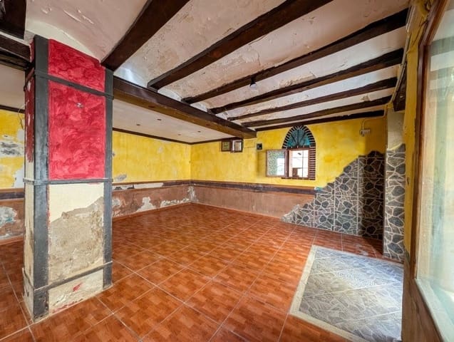 Apartment for sale in L'Ametlla de Mar - € 60,000 (Ref: 10023486)