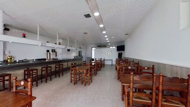 Gewerbe zu verkaufen in Tarragona Stadt - 179.500 € (Ref: 10023490)