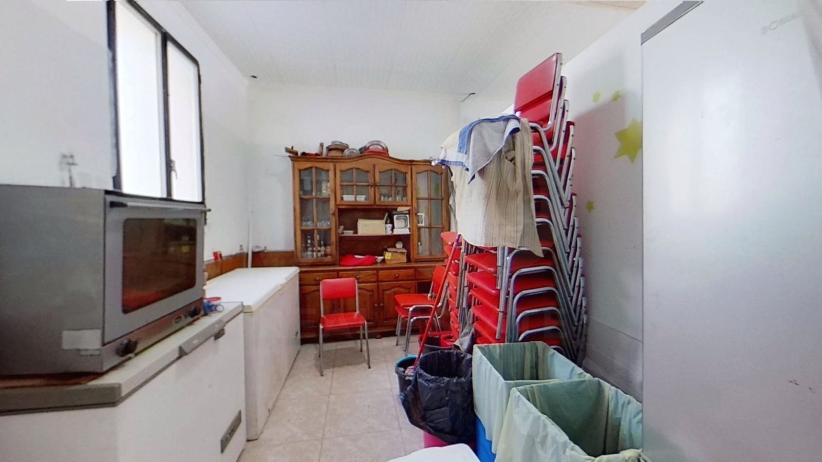 Commercieel te koop in Tarragona stad - € 179.500 (Ref: 10023490)