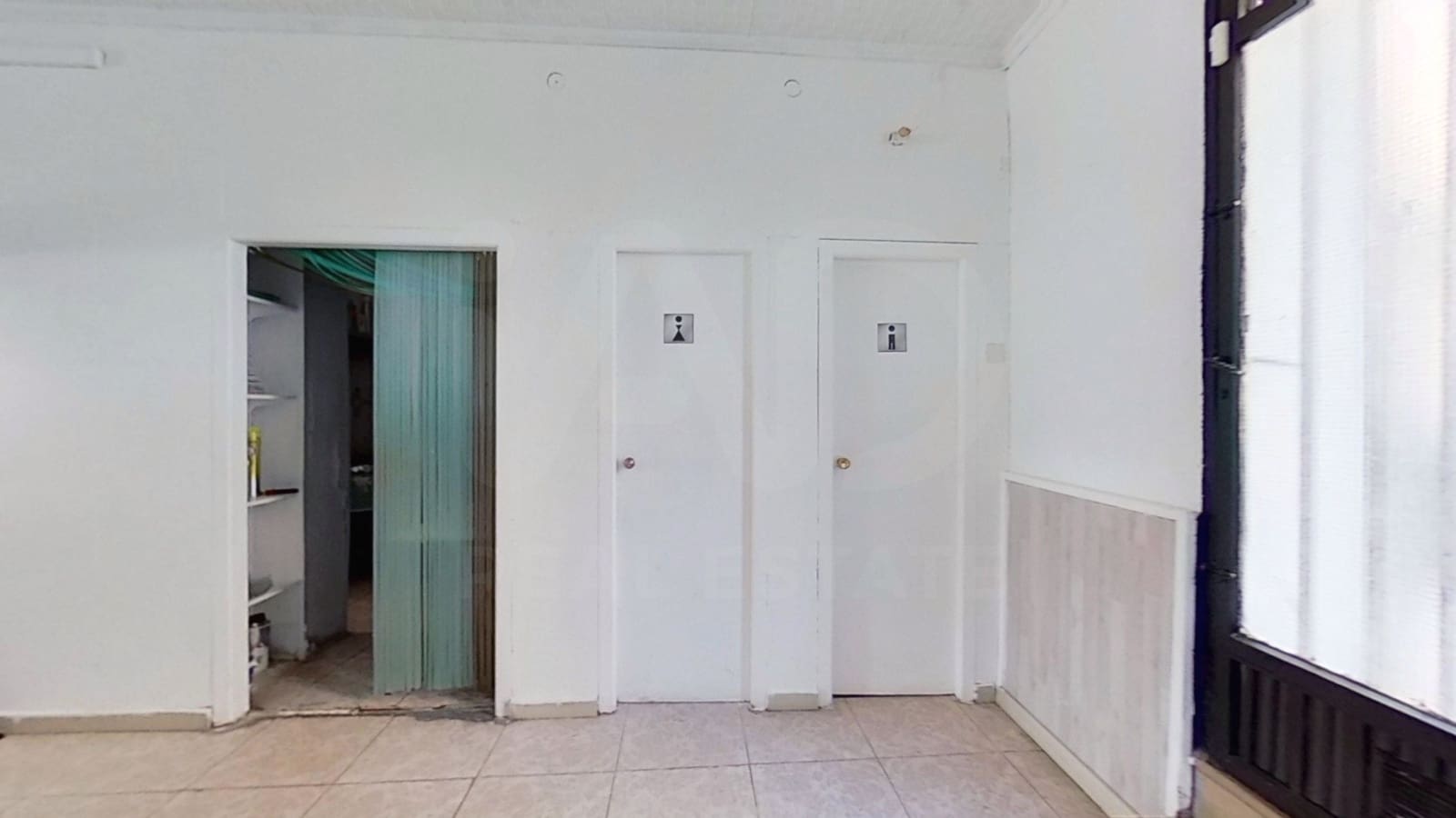 Commercieel te koop in Tarragona stad - € 179.500 (Ref: 10023490)