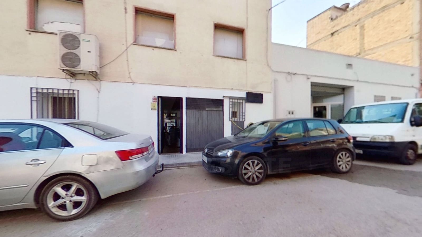 Commercieel te koop in Tarragona stad - € 179.500 (Ref: 10023490)