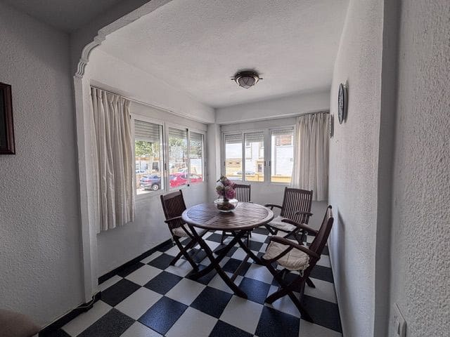 3 sovrum Lägenhet till salu i Lepe - 243 900 € (Ref: 10023492)