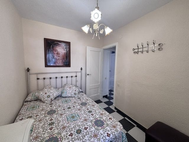 3 sovrum Lägenhet till salu i Lepe - 243 900 € (Ref: 10023492)