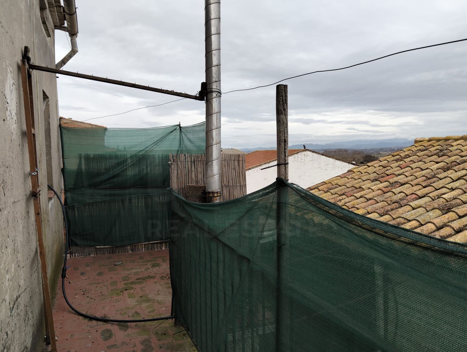 6 bedroom Townhouse for sale in Tornabous with garage - € 114,500 (Ref: 10023494)