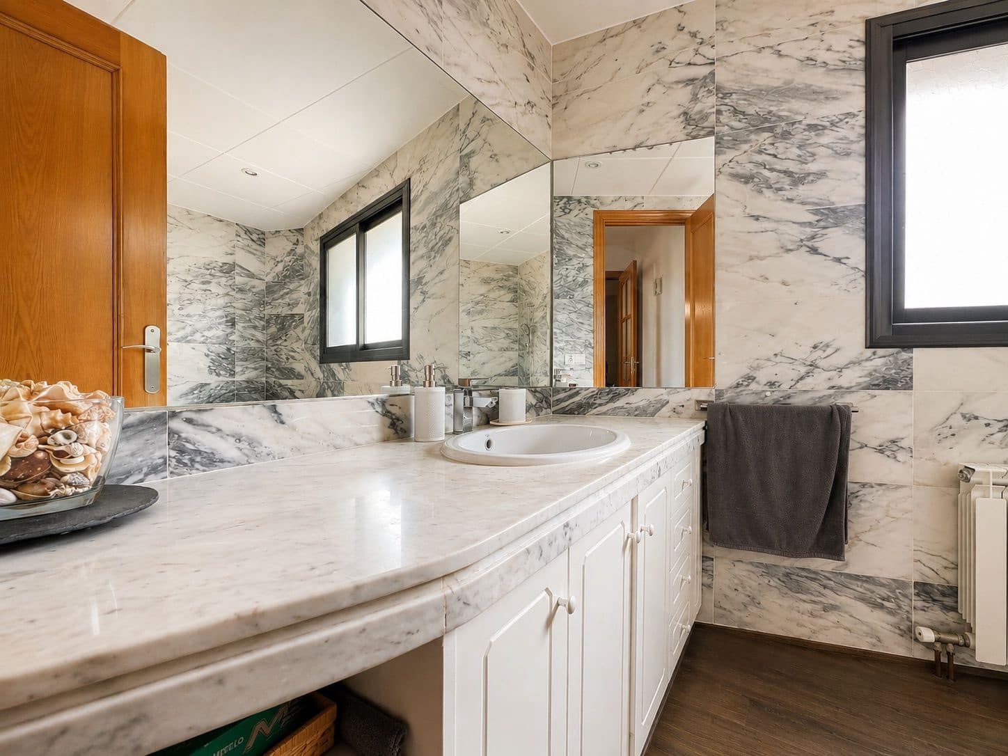 4 soveværelse Lejlighed til salg i La Roca del Valles - € 357.000 (Ref: 10023495)
