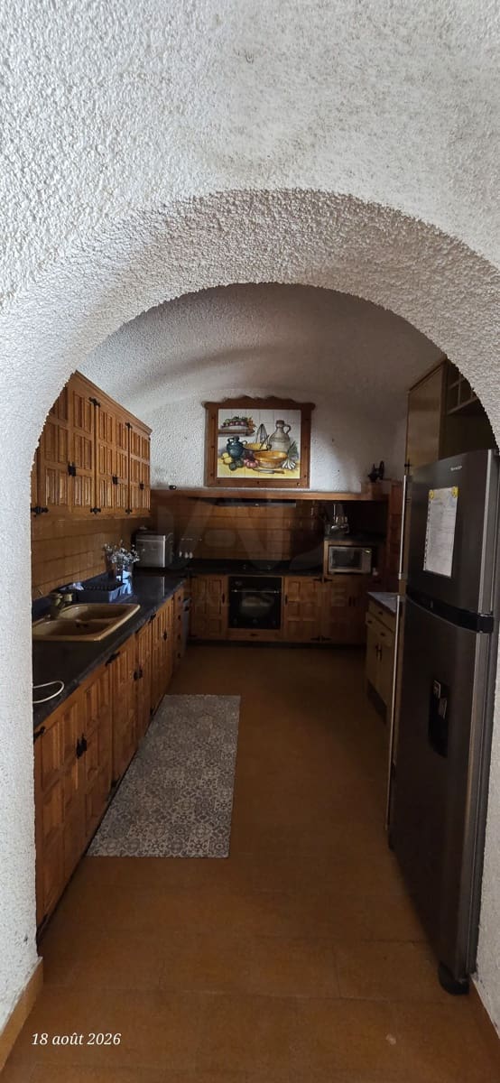 13 soveværelse Finca/Landehus til salg i Elda med swimmingpool garage - € 890.000 (Ref: 10023500)