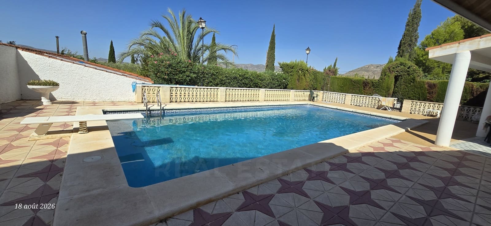 13 soveværelse Finca/Landehus til salg i Elda med swimmingpool garage - € 890.000 (Ref: 10023500)