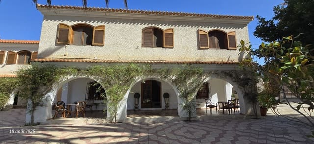 13 soveværelse Finca/Landehus til salg i Elda med swimmingpool garage - € 890.000 (Ref: 10023500)