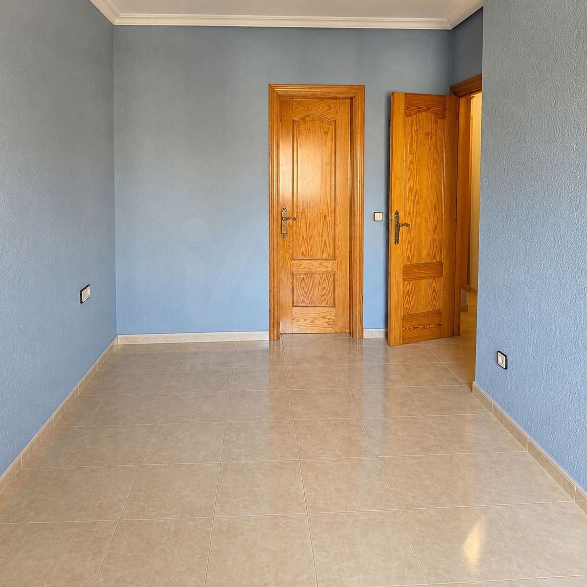 5 bedroom Villa for sale in Arenas de San Pedro with garage - € 366,890 (Ref: 10024203)