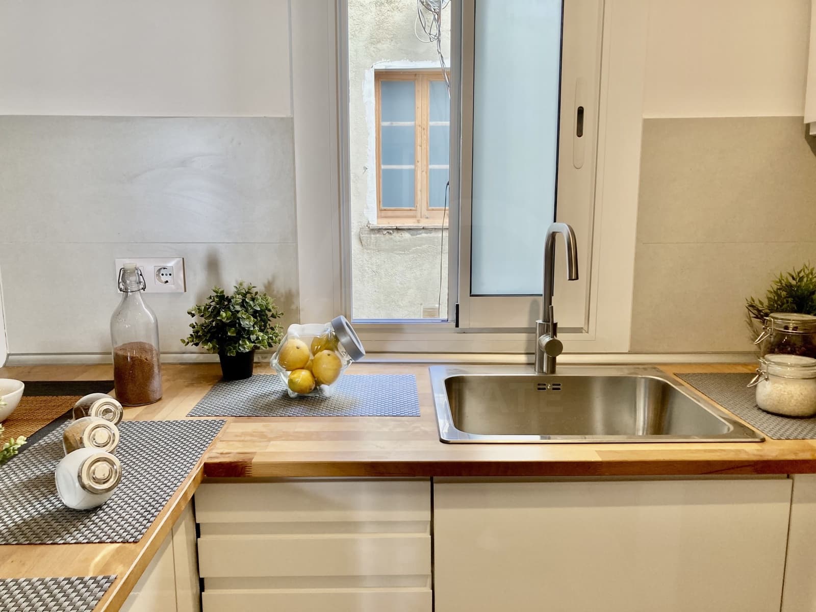 2 chambre Appartement à vendre à Barcelone ville - 296 500 € (Ref: 10024836)