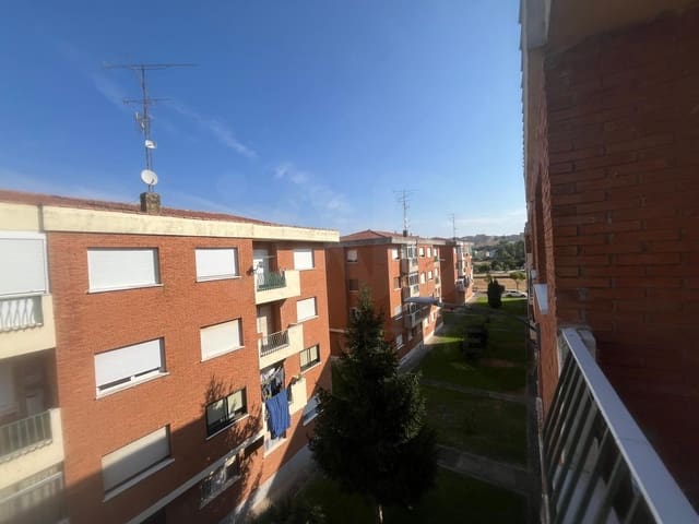 3 camera da letto Appartamento in vendita in Ciudad Rodrigo - 40.000 € (Rif: 10024838)
